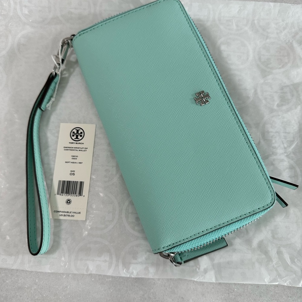 Tory Burch Emerson Wristlet Zip Continental Wallet NWT